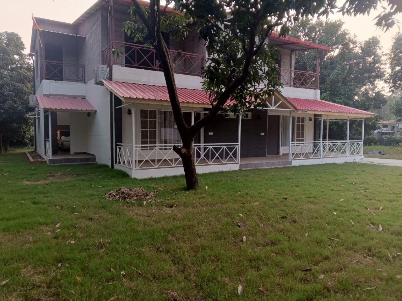 Red Roof Inn Ramnagar  Exterior photo